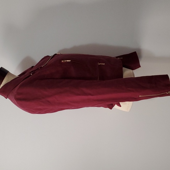 CLUB MONACO burgundy lightweight moto jacket. Size small - Picture 5 of 11